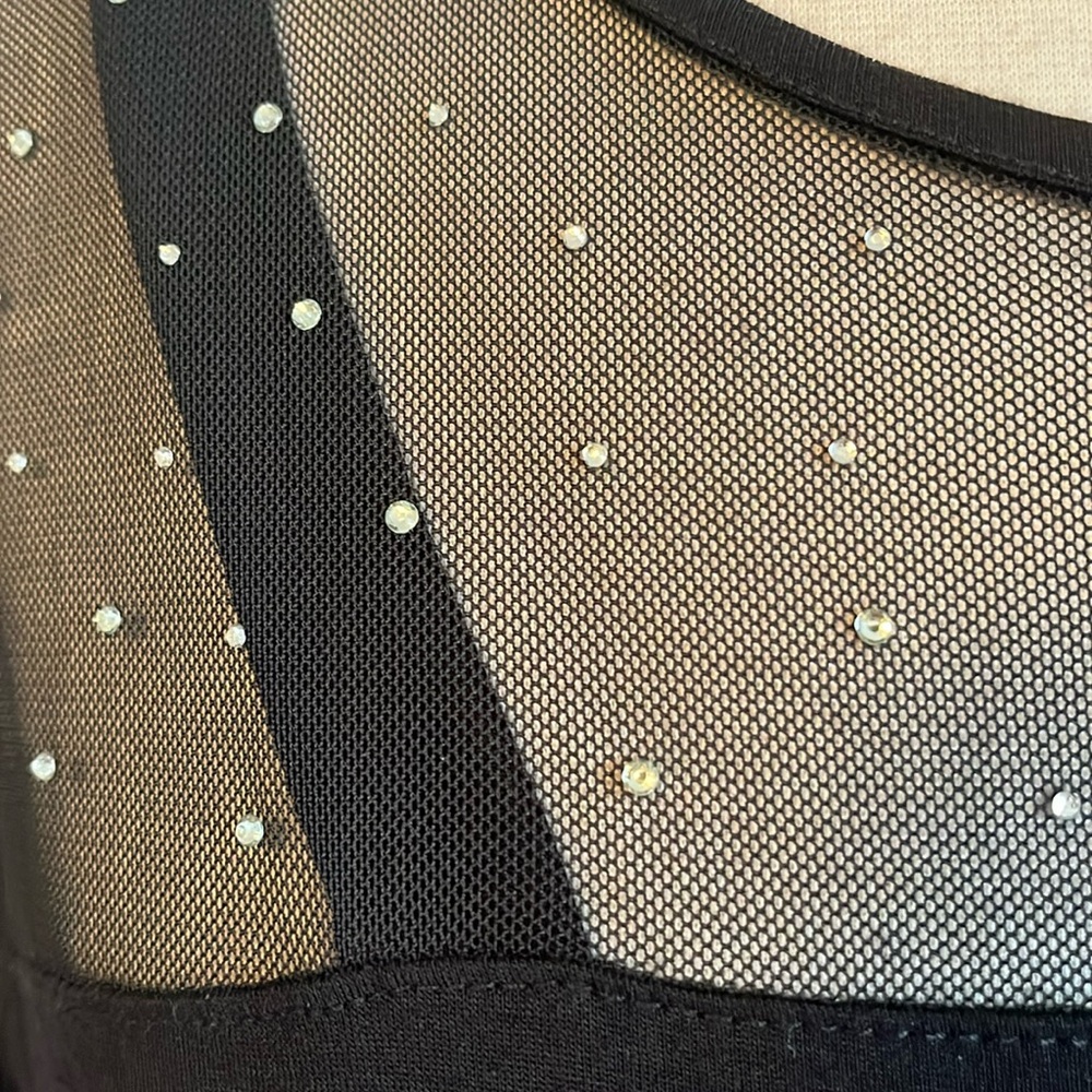 Cable & Gauge Black Blouse with Sheer top 3/4 Sleeves & Rhinestones Size small - Picture 8 of 10
